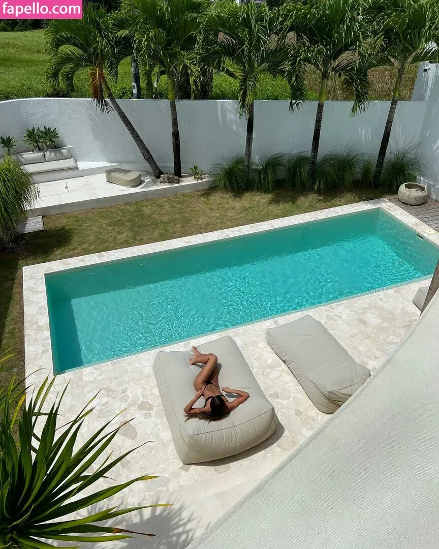 Olivia Mathers Onlyfans Photo Gallery 