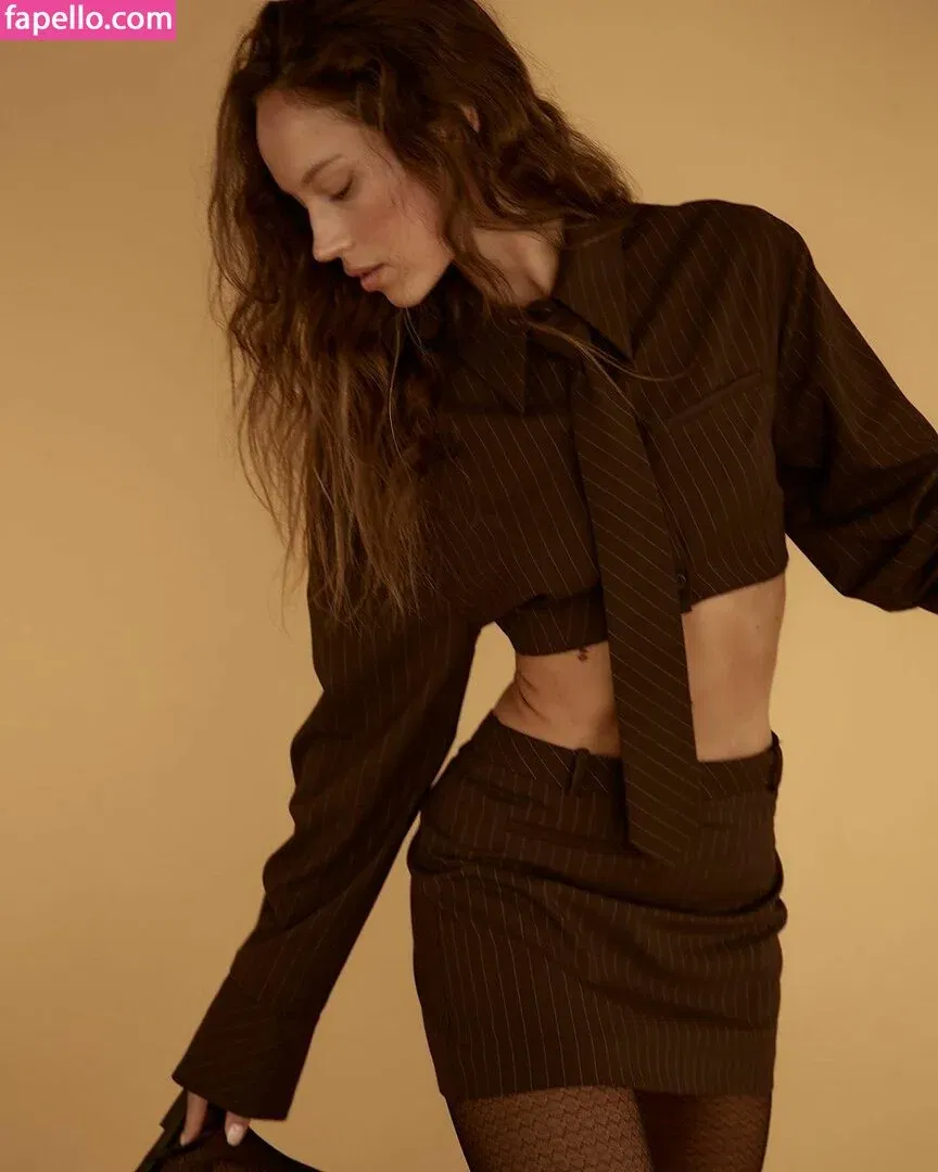 Olivia Mathers Onlyfans Photo Gallery 