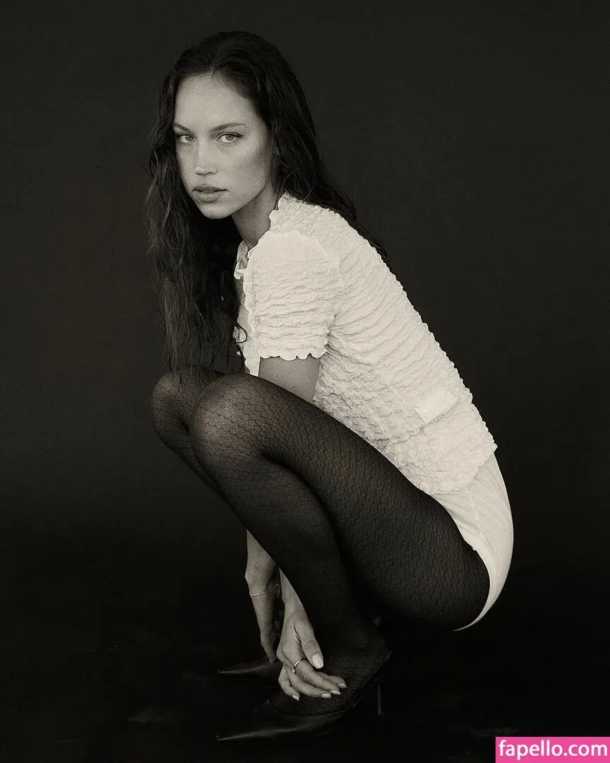 Olivia Mathers Onlyfans Photo Gallery 