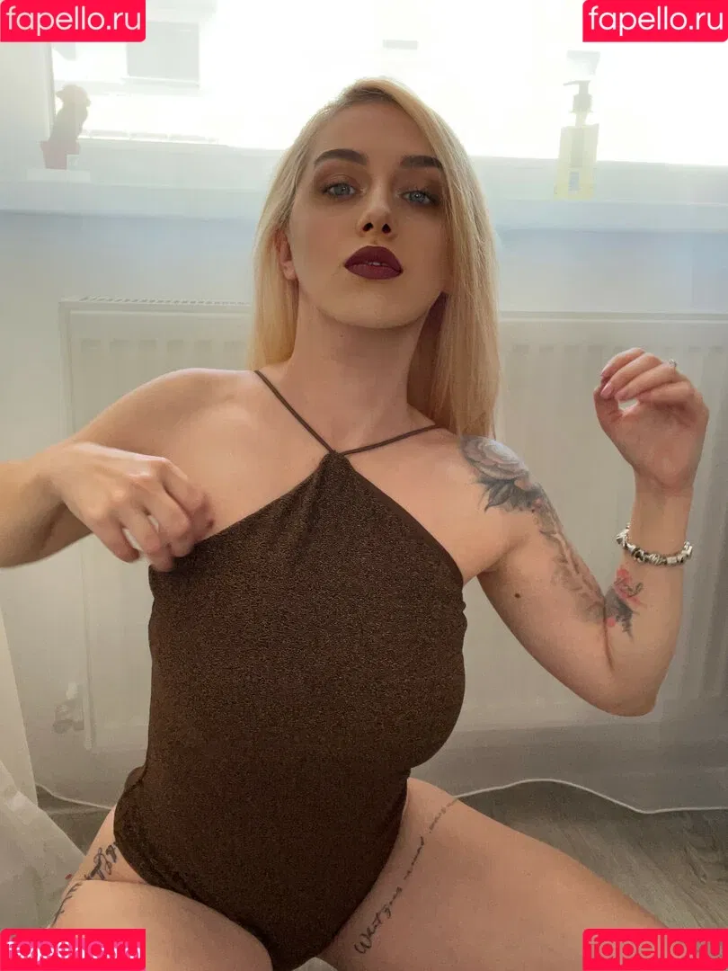 goddess-blaze Onlyfans Photo Gallery 