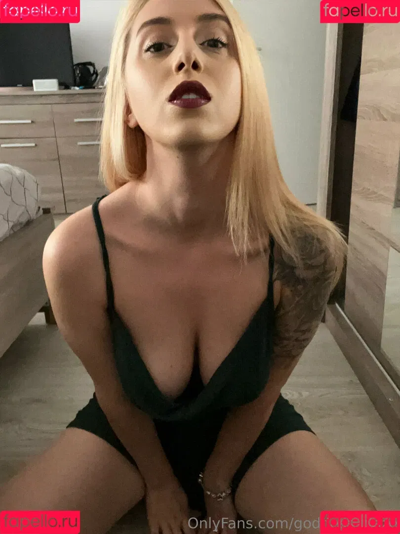 goddess-blaze Onlyfans Photo Gallery 