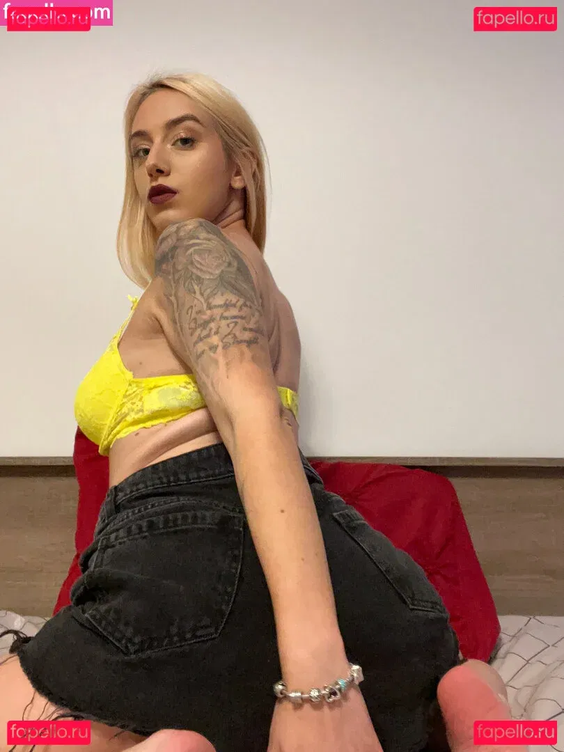 goddess-blaze Onlyfans Photo Gallery 