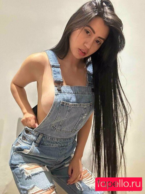 Pilar Onlyfans Photo Gallery 