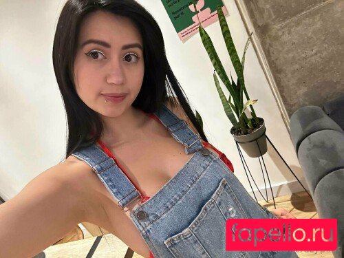 Pilar Onlyfans Photo Gallery 