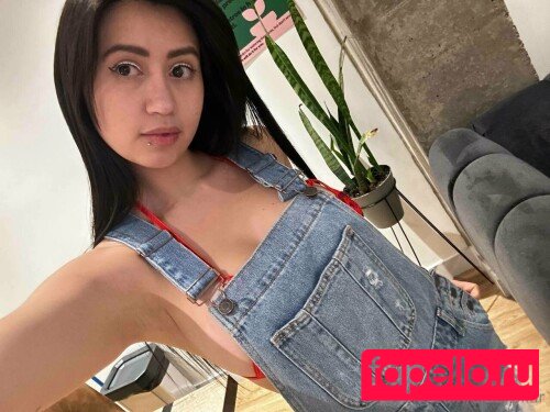 Pilar Onlyfans Photo Gallery 