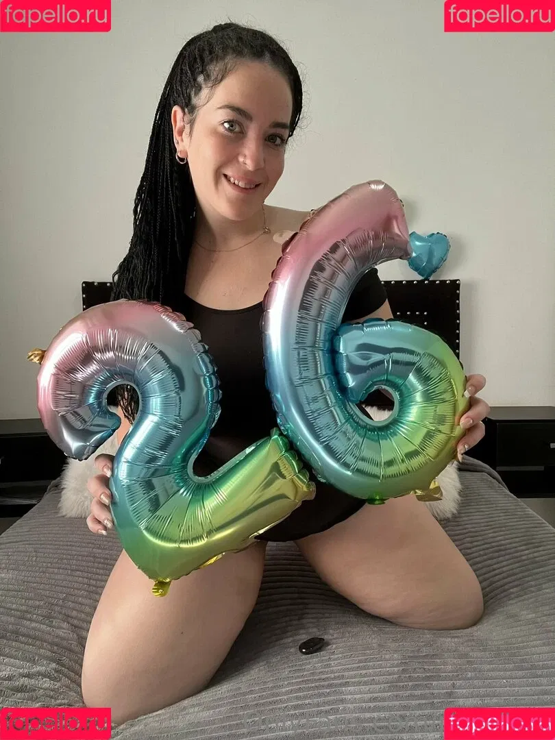 sweetiesuun Onlyfans Photo Gallery 