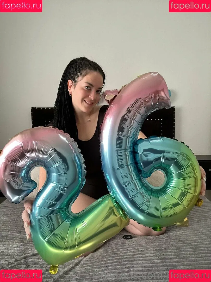 sweetiesuun Onlyfans Photo Gallery 