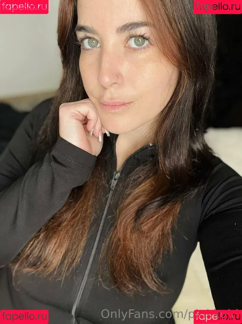 sweetiesuun Onlyfans Photo Gallery 