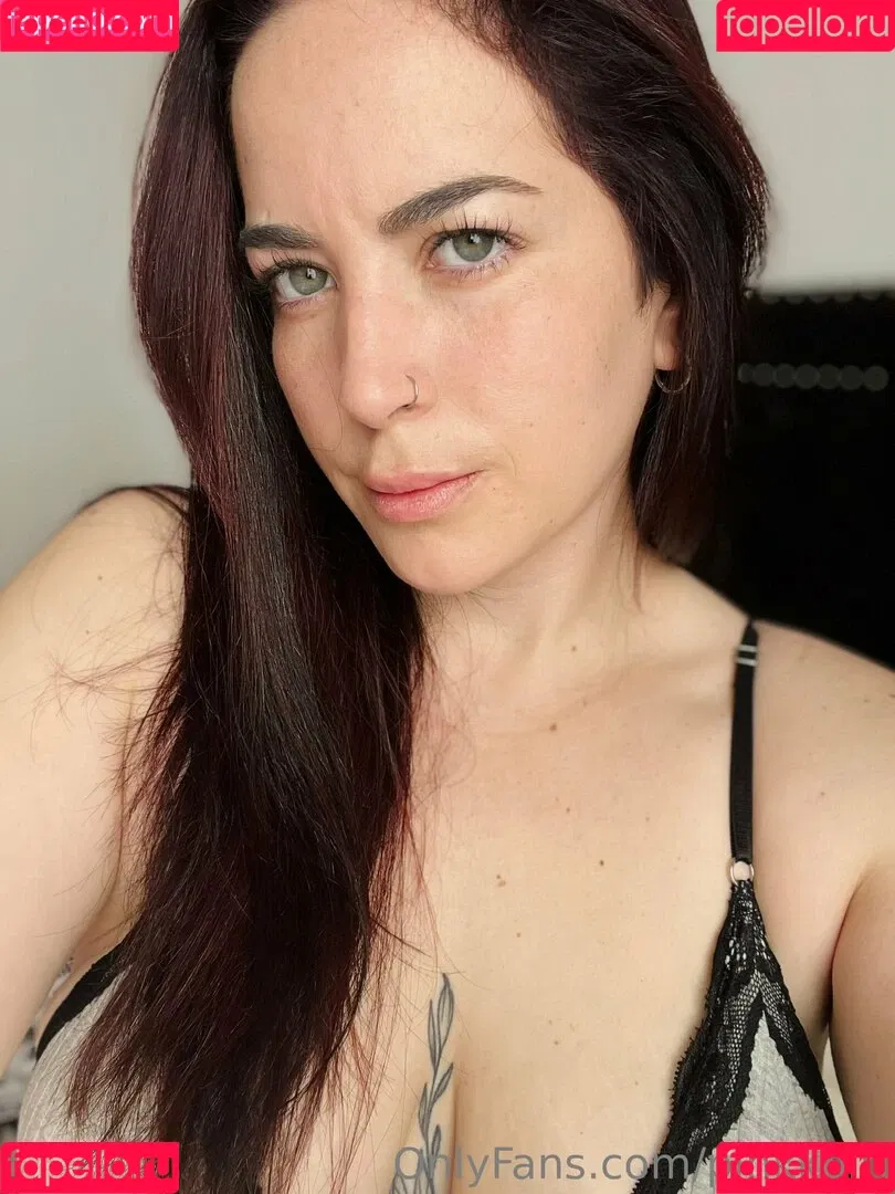 sweetiesuun Onlyfans Photo Gallery 
