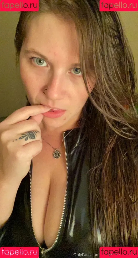 spookshowbabyyyy Onlyfans Photo Gallery 