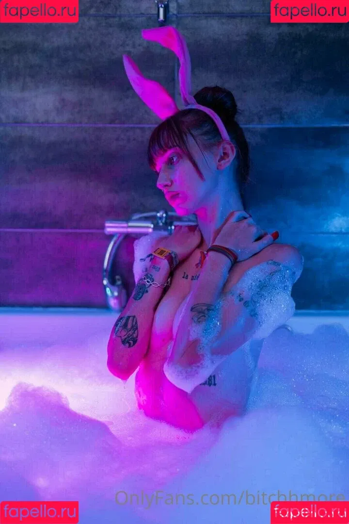 metrikagyal Onlyfans Photo Gallery 