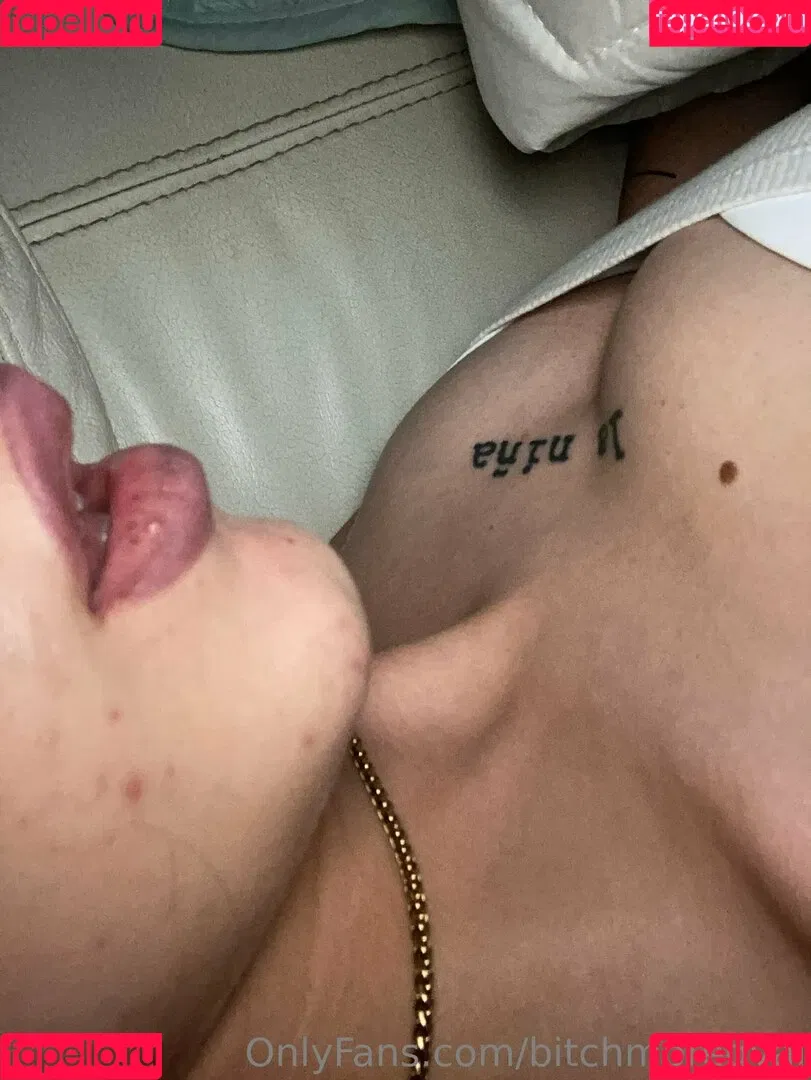 metrikagyal Onlyfans Photo Gallery 