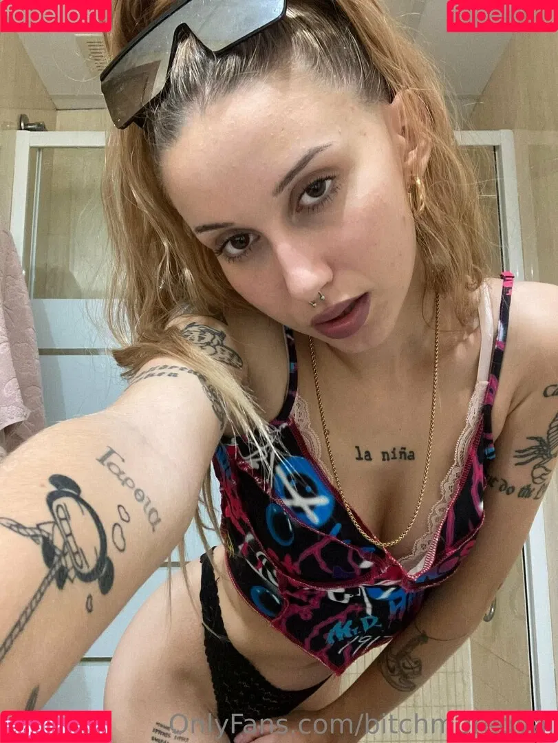 metrikagyal Onlyfans Photo Gallery 
