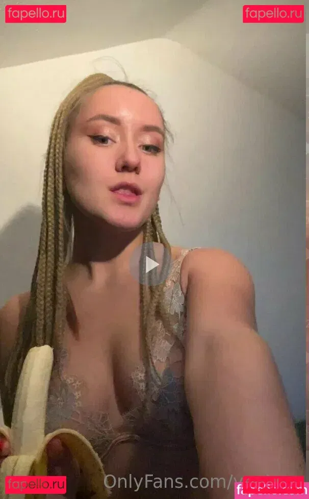 yoolyyo Onlyfans Photo Gallery 