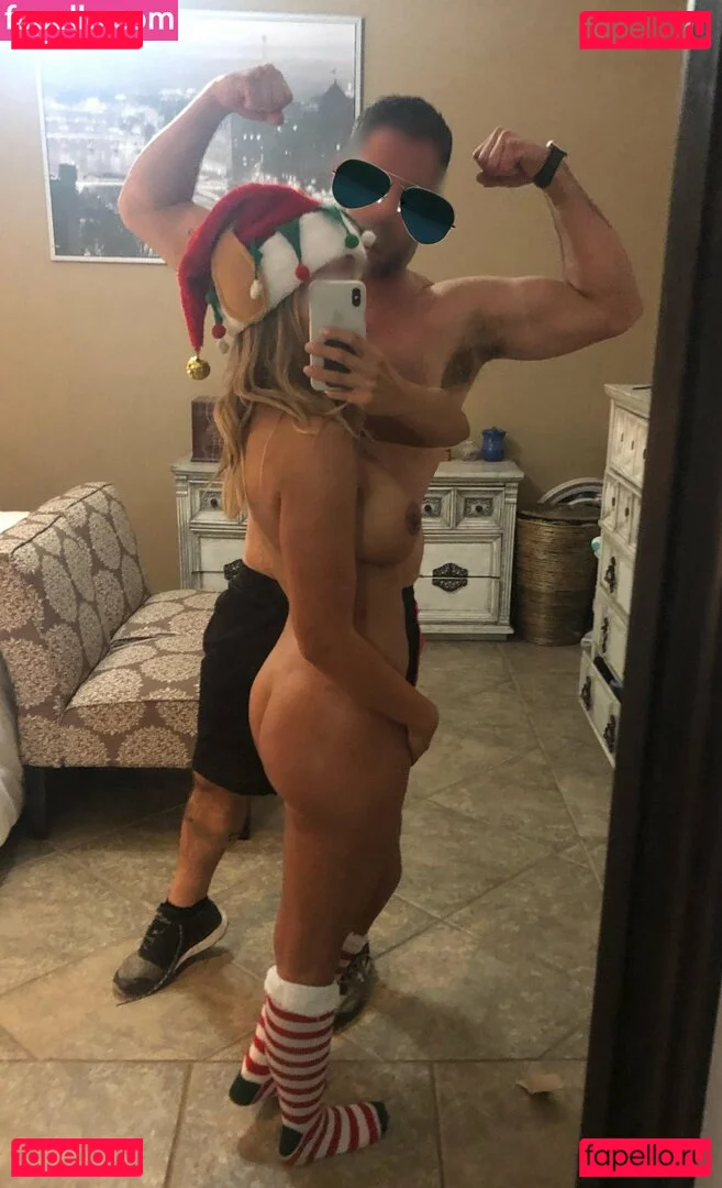 PrincessConsuela Onlyfans Photo Gallery 