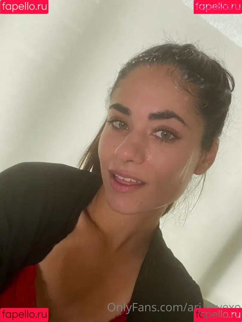 ari_lovexo Onlyfans Photo Gallery 