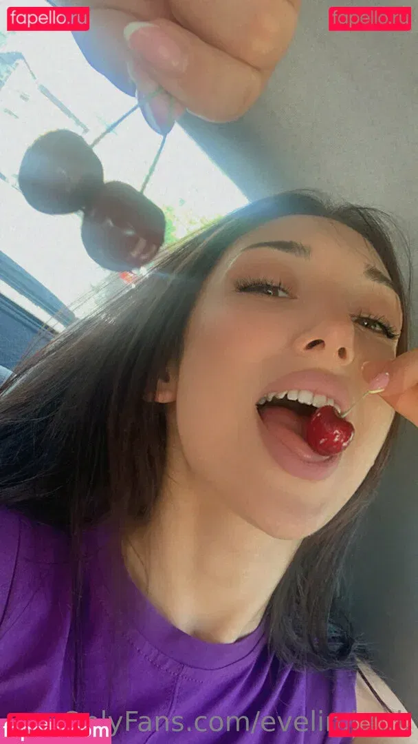 christinedoll Onlyfans Photo Gallery 