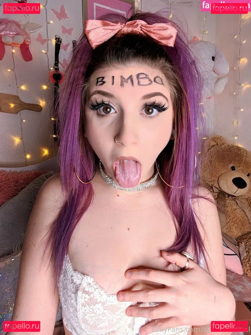 itsdollymattel Onlyfans Photo Gallery 