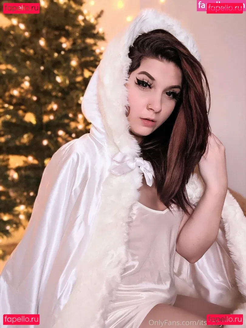 itsdollymattel Onlyfans Photo Gallery 