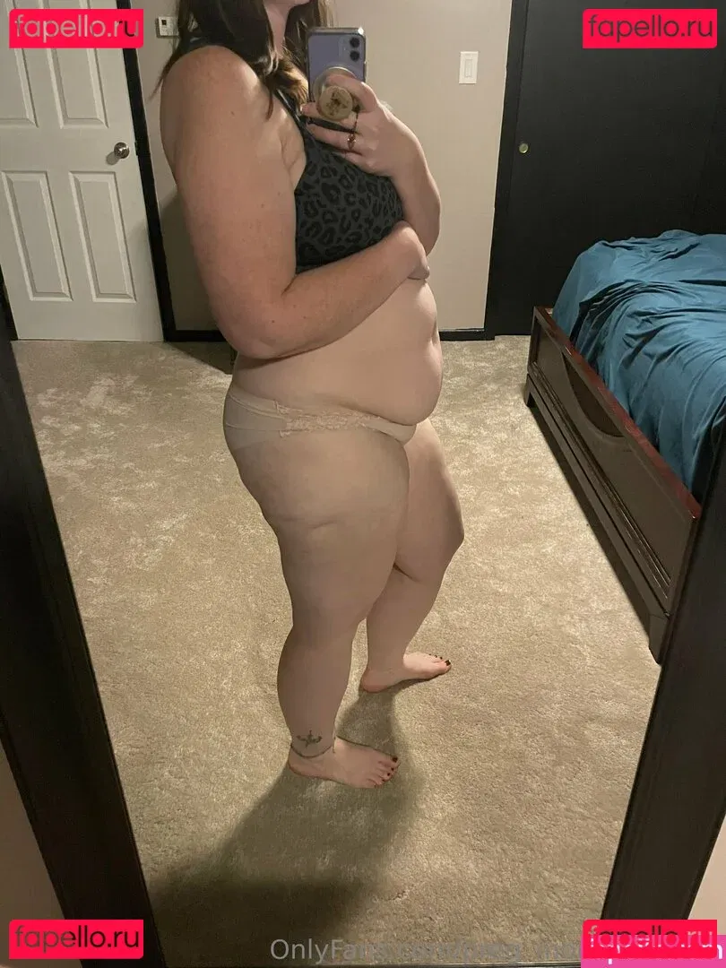 preg_mom_of_twins Onlyfans Photo Gallery 