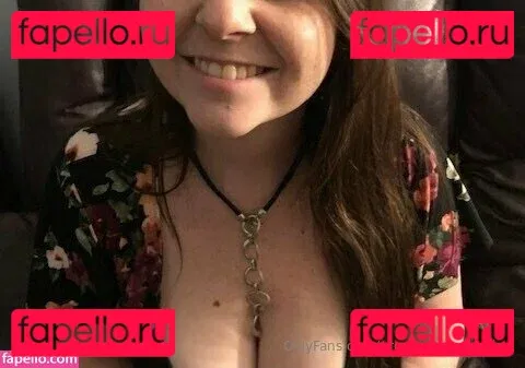 preg_mom_of_twins Onlyfans Photo Gallery 