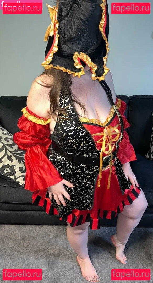 preg_mom_of_twins Onlyfans Photo Gallery 