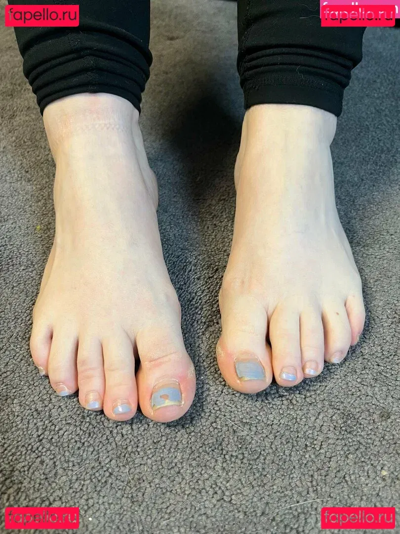 preg_mom_of_twins Onlyfans Photo Gallery 