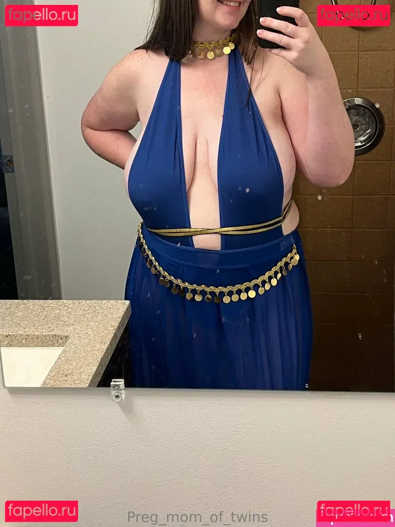 preg_mom_of_twins Onlyfans Photo Gallery 