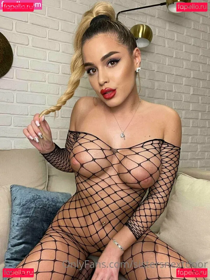 sistersnextdoor Onlyfans Photo Gallery 