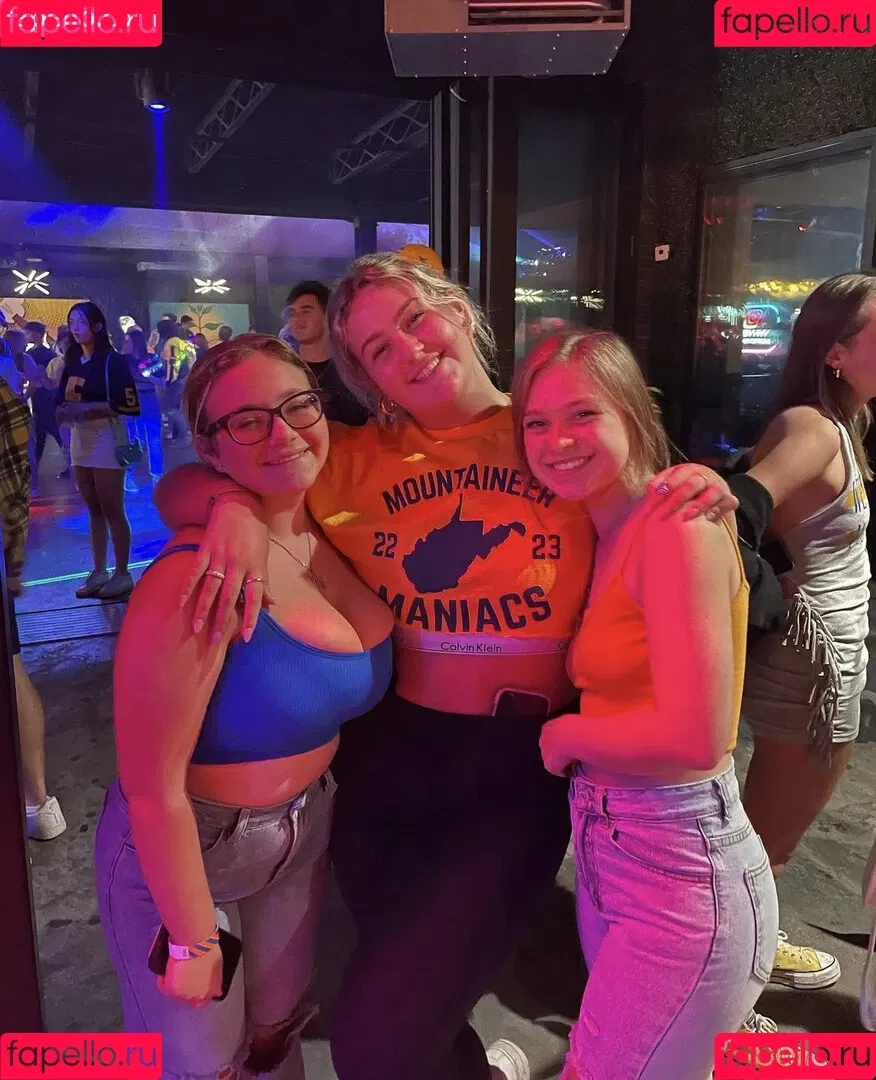 Harley Steins Onlyfans Photo Gallery 