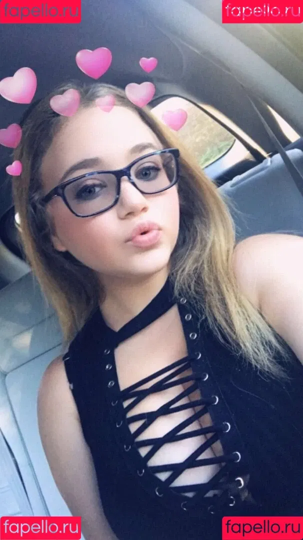 Harley Steins Onlyfans Photo Gallery 