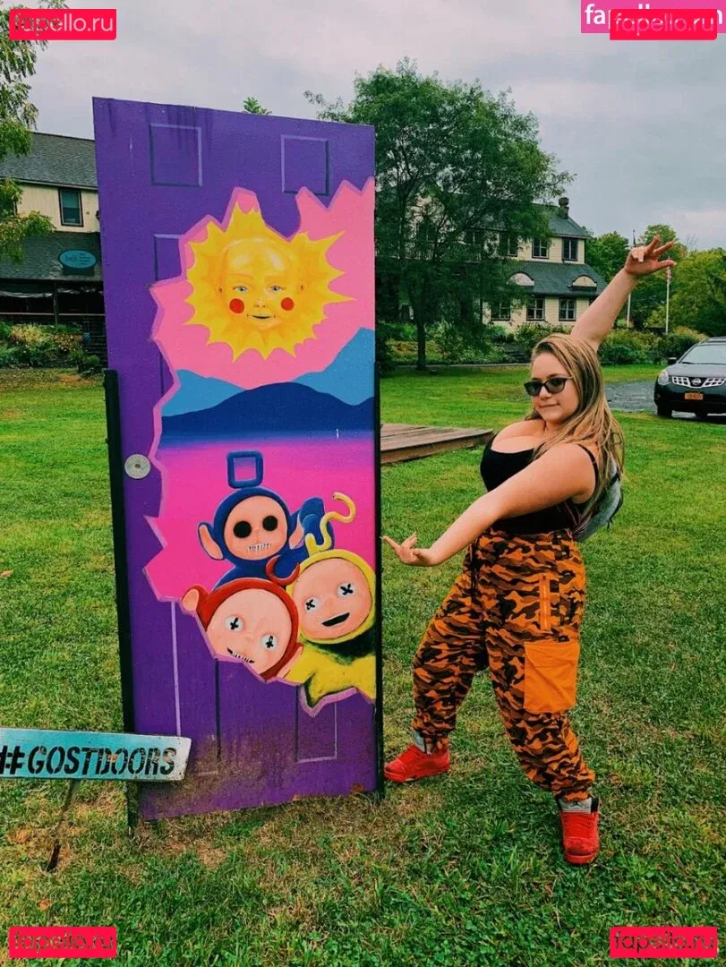 Harley Steins Onlyfans Photo Gallery 