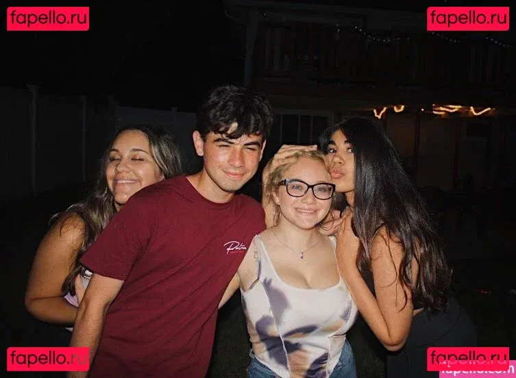 Harley Steins Onlyfans Photo Gallery 