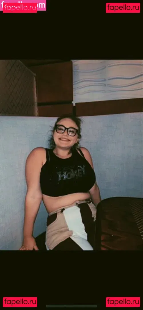 Harley Steins Onlyfans Photo Gallery 