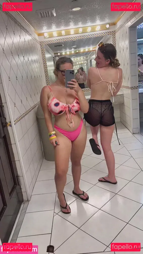 Harley Steins Onlyfans Photo Gallery 