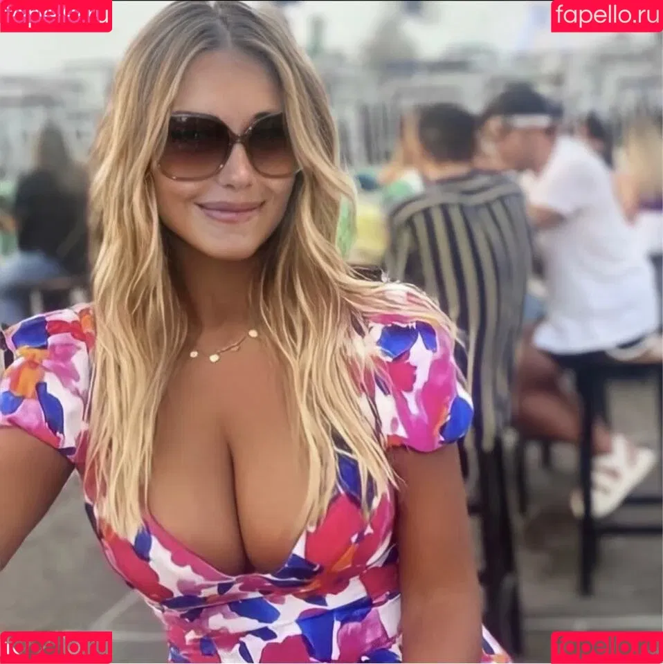 Rachel Dixon Onlyfans Photo Gallery 