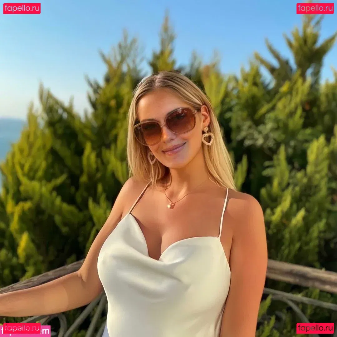 Rachel Dixon Onlyfans Photo Gallery 