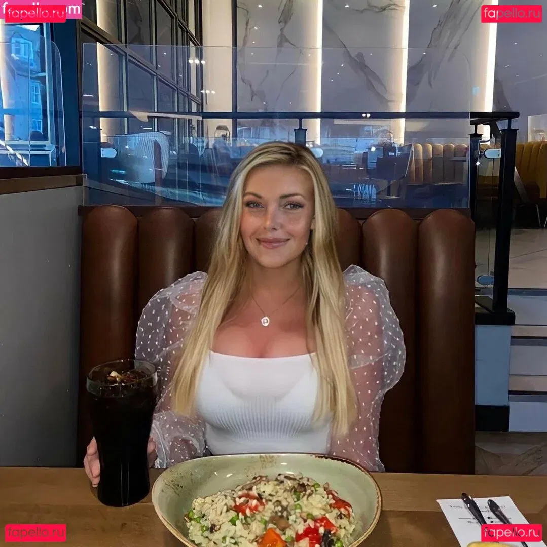 Rachel Dixon Onlyfans Photo Gallery 