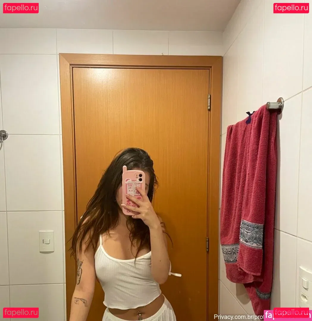 StudentLana Onlyfans Photo Gallery 