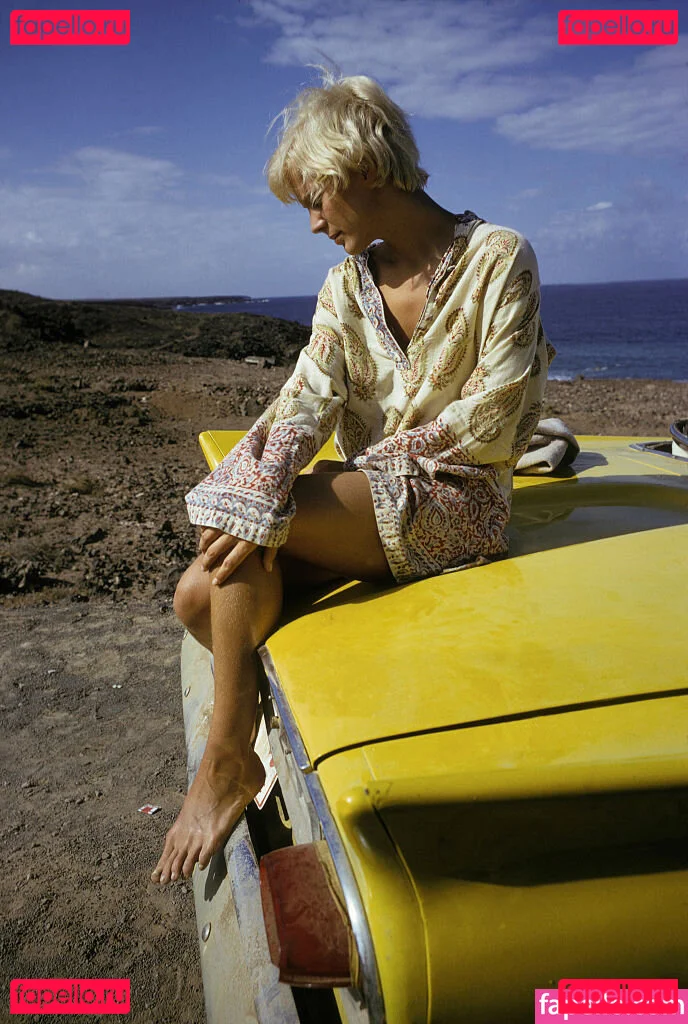 Vintage Starlets Onlyfans Photo Gallery 