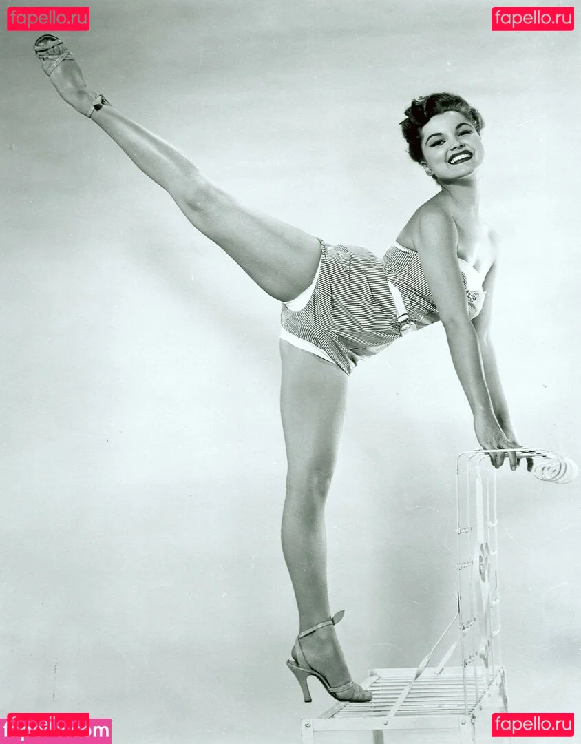 Vintage Starlets Onlyfans Photo Gallery 