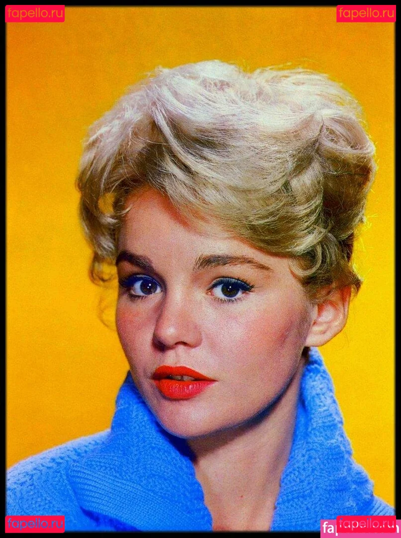 Vintage Starlets Onlyfans Photo Gallery 