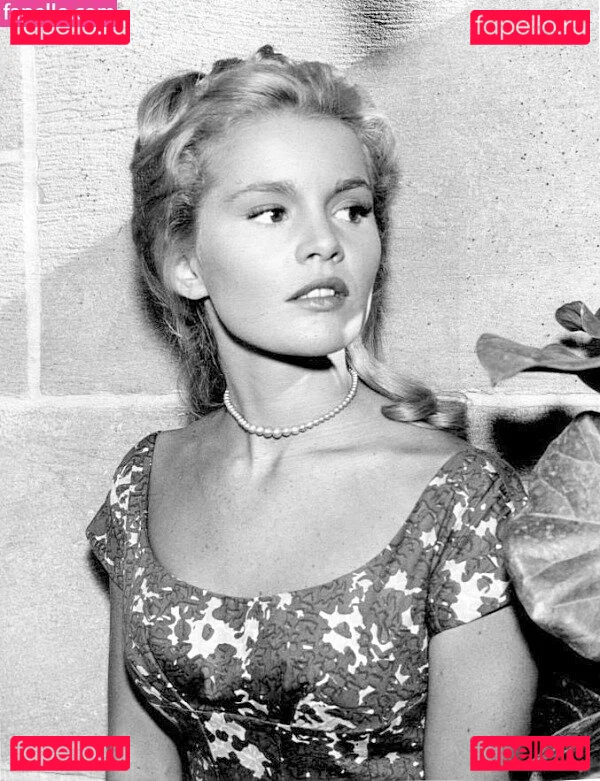 Vintage Starlets Onlyfans Photo Gallery 