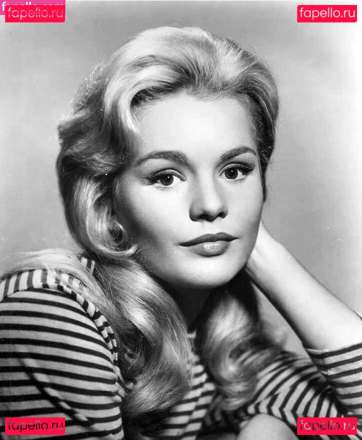 Vintage Starlets Onlyfans Photo Gallery 