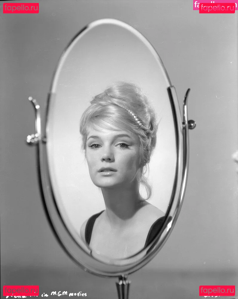 Vintage Starlets Onlyfans Photo Gallery 