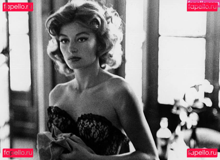 Vintage Starlets Onlyfans Photo Gallery 