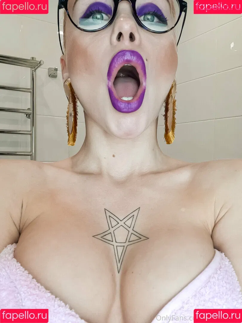 juleeya_69 Onlyfans Photo Gallery 
