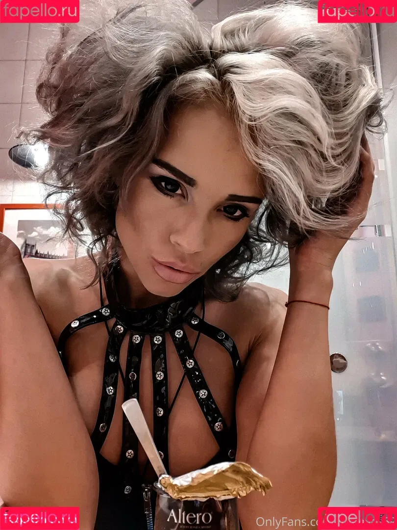 juleeya_69 Onlyfans Photo Gallery 
