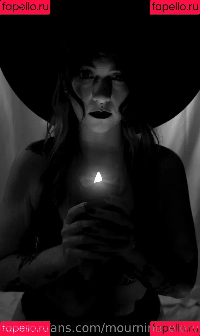 mourning_glory Onlyfans Photo Gallery 