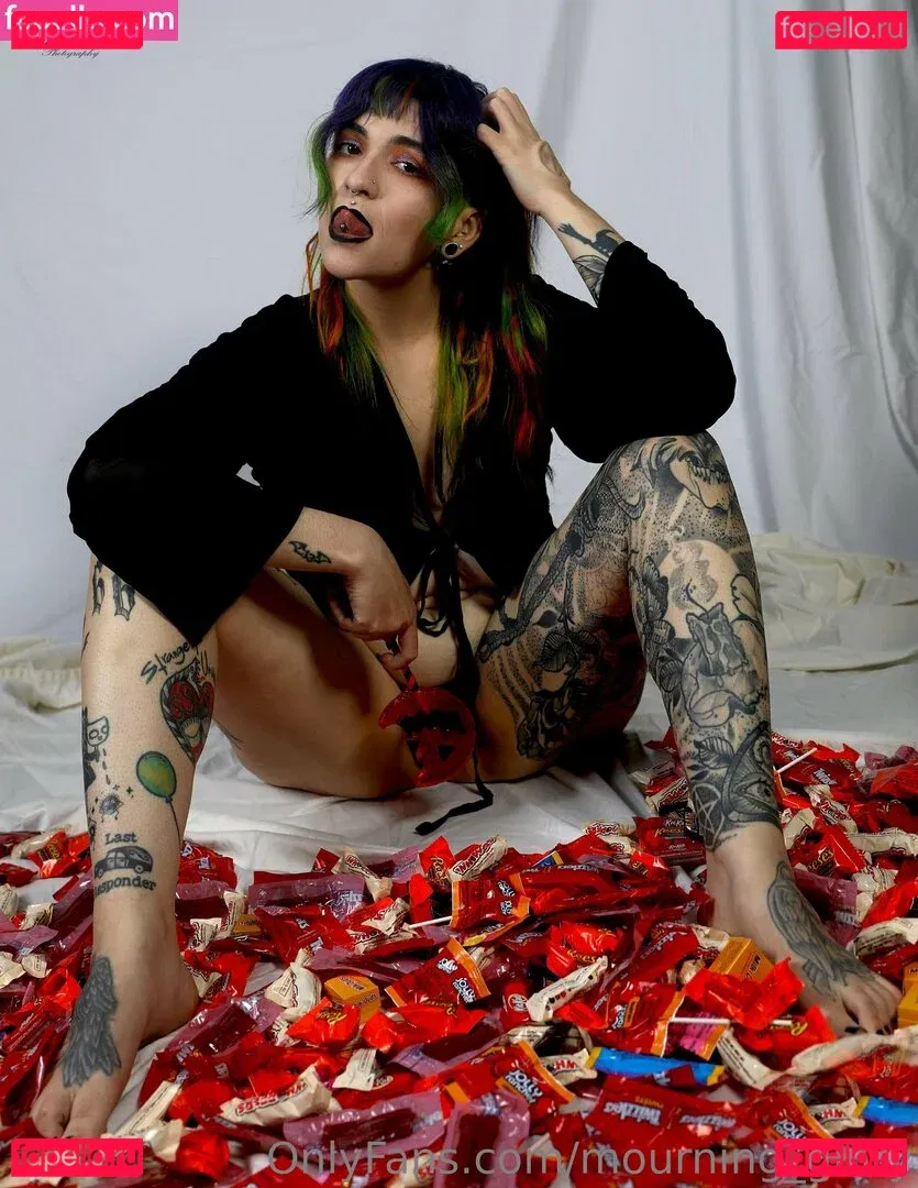 mourning_glory Onlyfans Photo Gallery 